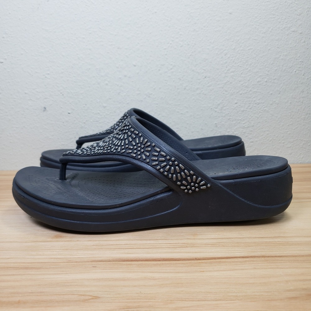 Crocs Women's Size 10 Monterey Diamante Wedge Flip Flop Sandals Black Studded